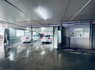 Parcarea veche de la Auchan Iris va fi completată de cea de sub deal