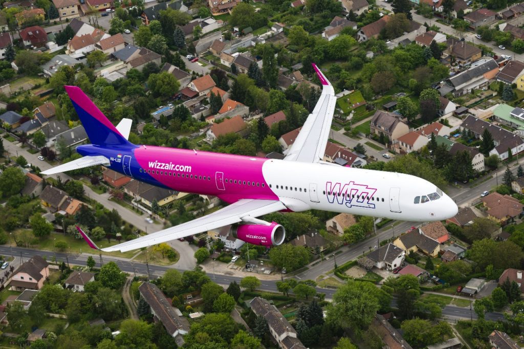 Compania low-cost Wizz Air a anunțat reluarea a mai multor curse spre orașe europene cu plecare din Cluj-Napoca, Sibiu și Timișoara.