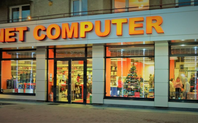 Grupul de companii Bittnet a semnat contractul de prelucrare integrală a 2Net Computer. Societatea din Brașov este specializată în echipamente, soluții și servicii informatice.