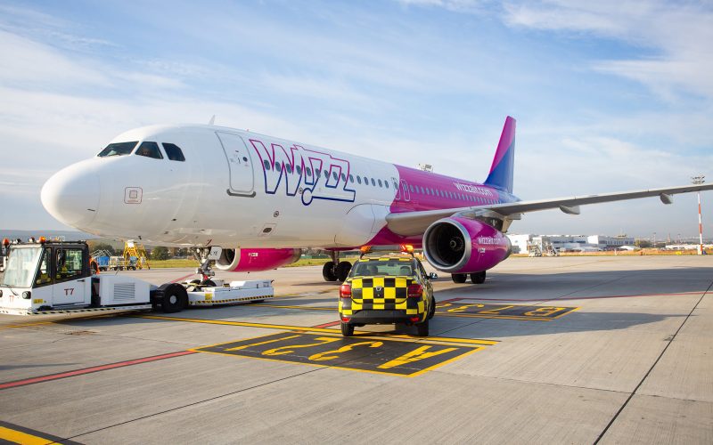 Wizz Air se va extinde la Cluj. Poziţionează a șaptea aeronavă pentru baza de pe AIAIC şi anunţă trei rute noi spre Corfu, Napoli și Torino.