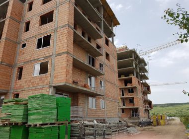 Apartamentele noi în Cluj-Napoca s-au scumpit, în medie, cu 5% în martie, iar cele din Brașov, cu 4,3%.