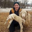 Tânăra Oana Uilean va începe un proiect de modernizare a afacerii de familie din comuna Șieu pentru ca aceasta să devină o fermă a viitorului.