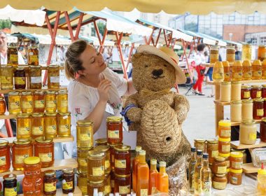 Asociația Produs de Cluj (APC) va debuta în acest an cu Târgul de Florii. Evenimentul va reuni 28 de întreprinzători care oferă produse tradiționale locale.