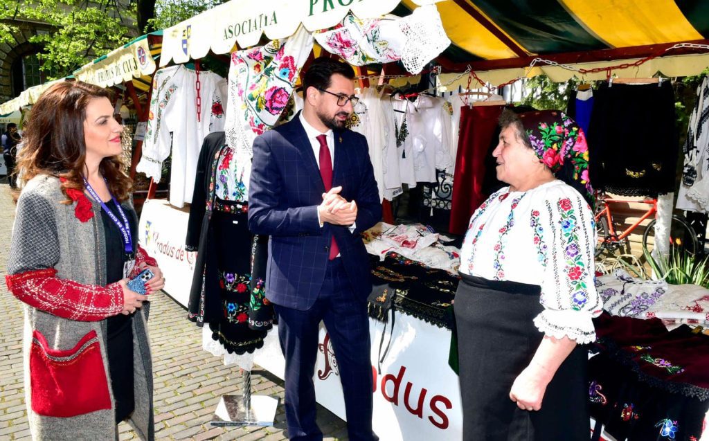 Asociația Produs de Cluj și compania Supeco România vor organiza un târg de Paște în fața complexului comercial, în perioada 20-22 aprilie.