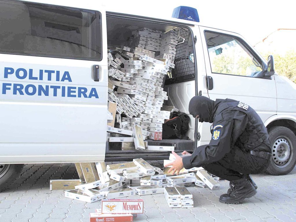 Județele Maramureș și Satu Mare au consemnat anul trecut o contrabandă depistată cu 20 de milioane de țigarete, în valoare de 12,2 milioane lei.  
