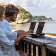Dezvoltatorul clujean de software Oves Enterprise este prima companie din România care le oferă angajaților opțiunea de lucru la distanță pe viață.