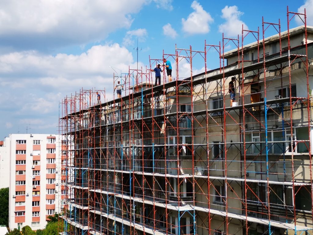 Municipalitea a depus proiecte de 55 milioane euro pentru renovare de blocuri și clădiri publice din Cluj-Napoca, din fonduri europene.