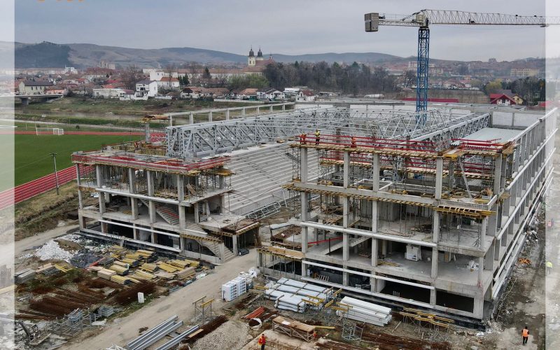 Antrepriza de Construcții și Instalații (ACI) a prezentat stadiul lucrărilor pe care le derulează la Sala Polivalentă Blaj (SPB), investiție de 8,4 milioane lei.