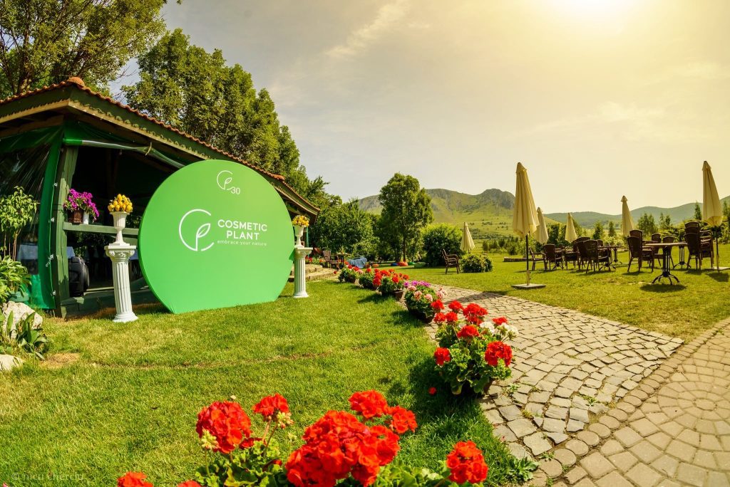 Fabricantul clujean de produse cosmetice Cosmetic Plant va investi în automatizarea capacității de producție și are în plan o nouă unitate.