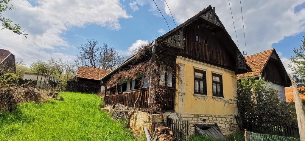 Comuna Izvoru Crișului a fost selectată ca beneficiar al proiectului "Ruta satelor cu arhitectură tradițională" finanțat prin Planul Naționale de Redresare și Reziliență (PNRR).