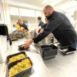Mai mulți bucătari din Ucraina, dar și gastronomul Adrian Hădean vor pregăti preparate specifice la Festivalul Internațional de Film Transilvania (TIFF).