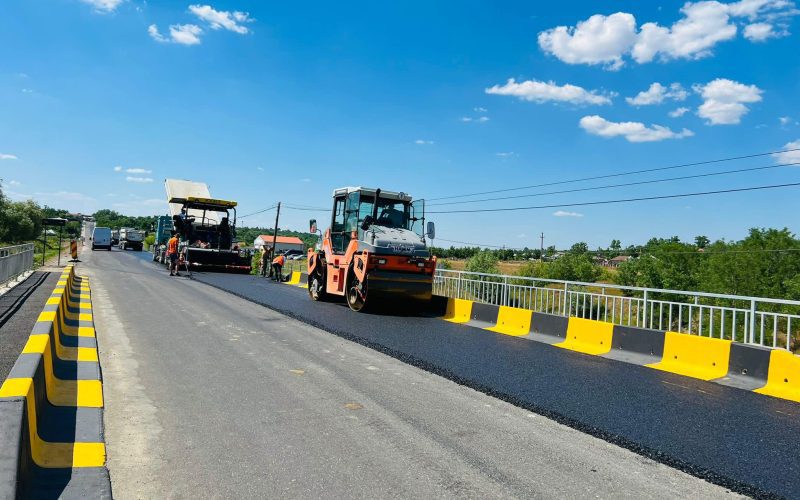 Constructorul bistrițean Frasinul a anunțat finalizarea lucrărilor la o șosea din zona Moldovei mai repede cu un an decât termenul prevăzut în contract.