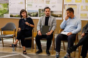  Biroul KXL Studio București, cu capital elvețian, a câștigat concursul de proiectare pentru Science Campus Cluj, în detrimentul companiei spaniole Pratica Arquitectura y Urbanismo (PAU).   