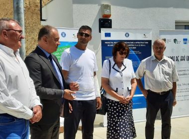 Investiția de 38 milioane euro a vizat înființarea de rețele de distribuție în opt localități componente ale subsistemului de alimentare cu apă Dej: Mica, Dâmbu Mare, Sânmărghita, Mănăstirea, Nireș, Unguraș, Batin și Valea Ungurașului.