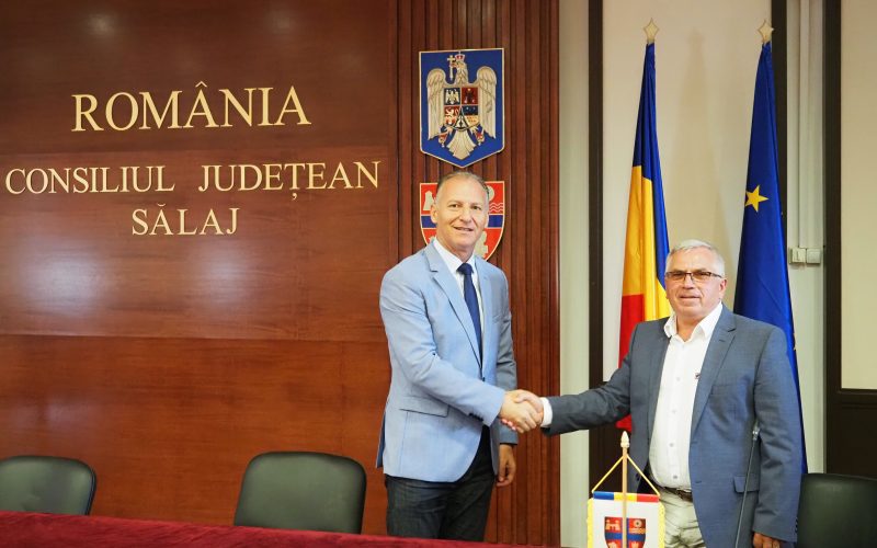 Societatea de construcții bistrițeană Dimex 2000 a câștigat contractul de 101 milioane de lei, pe traseul DN 1H - Halmășd - Cerâșa - Cosniciu de Jos - Ip - Zăuan Băi - Camăr – limita cu județul Satu Mare.