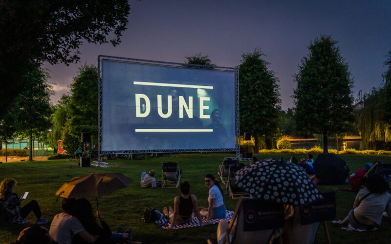 Iulius Parc Cluj (IPC) va găzdui, vineri, unul dintre cele mai de succes filme science fiction la nivel mondial, “Dune” (2021), în cadrul Movie Nights.