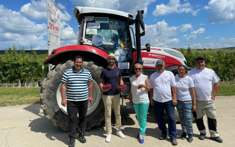El se ocupă de întreținerea Livezii Natural Cincu (LNC) și a devenit subiect al traseului “România văzută din tractor”.