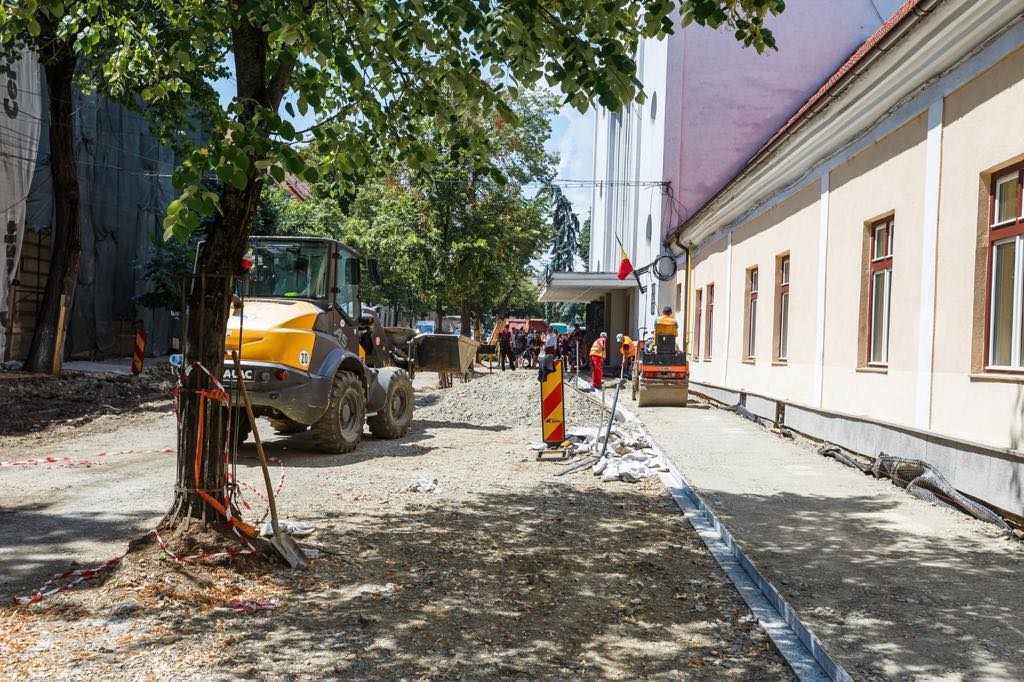 Municipalitatea clujeană a anunțat începerea lucrărilor de modernizare pe strada Universității, tronsonul cuprins între străzile A. Iancu și I. C. Brătianu.