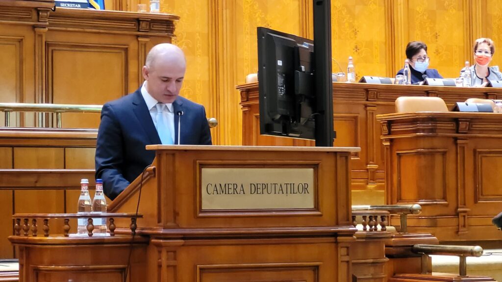 Comisia pentru buget, finanțe și bănci a Camerei Deputaților are un nou vicepreședinte, din județul Maramureș.    Acesta este deputatul băimărean Călin Bota.