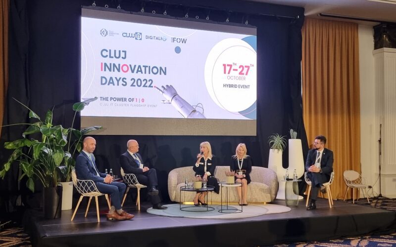 Aceasta este concluzia participanților la sesiunea "România digitală. Cum facem din digitalizare un serviciu public?", din cadrul suitei de conferințe Cluj Innovation Days (CID), aflată la aniversarea unui deceniu de existență.