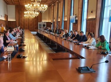 Experți ai Organizației pentru Cooperare și Dezvoltare Economică (OCDE) organizează la București, în săptămâna 10-14 octombrie, împreună cu instituții din aparatul de lucru al Guvernului, workshop-uri și evenimente.