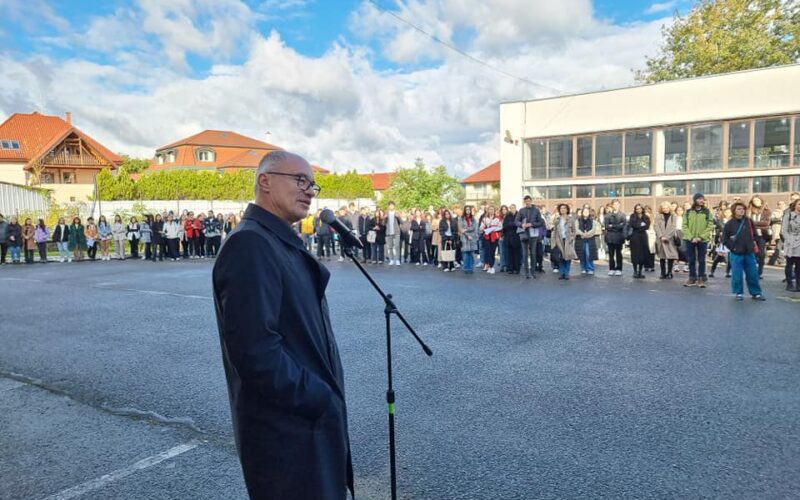 Mai mulți arhitecți din România, printre care și clujenii Șerban Țigănaș și Eugen Pănescu au transmis mesaje cu prilejul Zilei Mondiale a Arhecturii (ZMA).