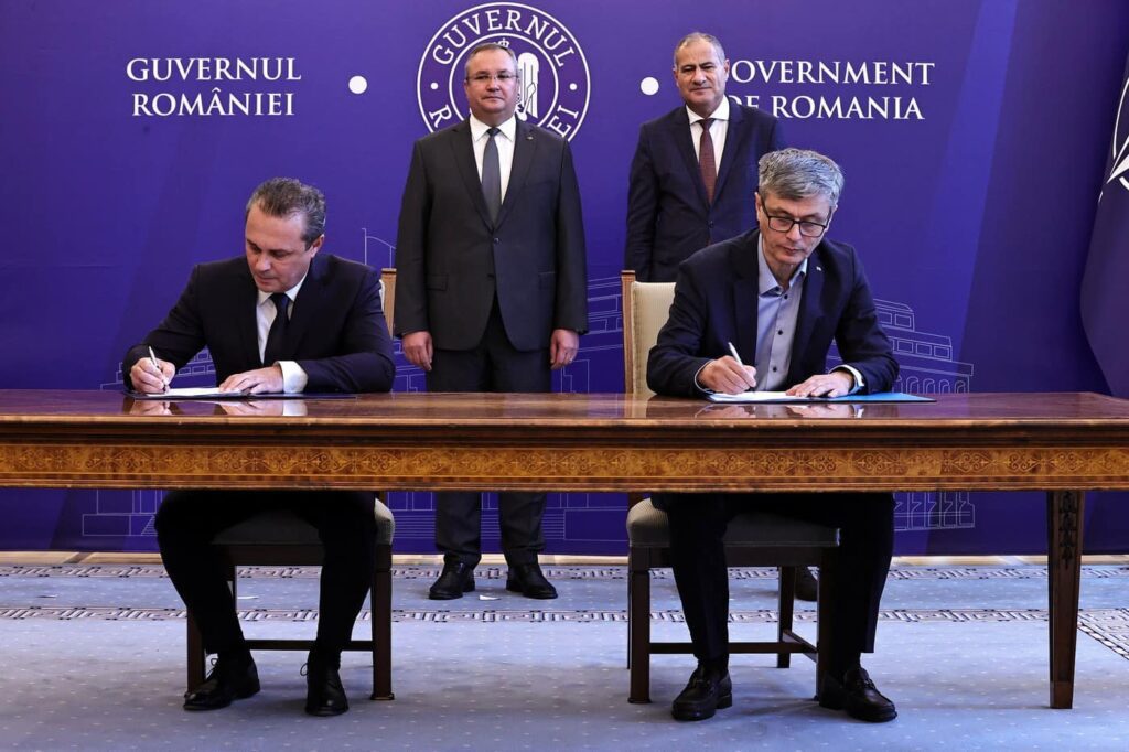 Premierul Nicolae Ciucă a participat la semnarea primelor nouă contracte de finanțare din Fondul de Modernizare (FM), în vederea implementării unor obiective de investiții de importanță deosebită pentru dezvoltarea sistemului energetic național (SEN).