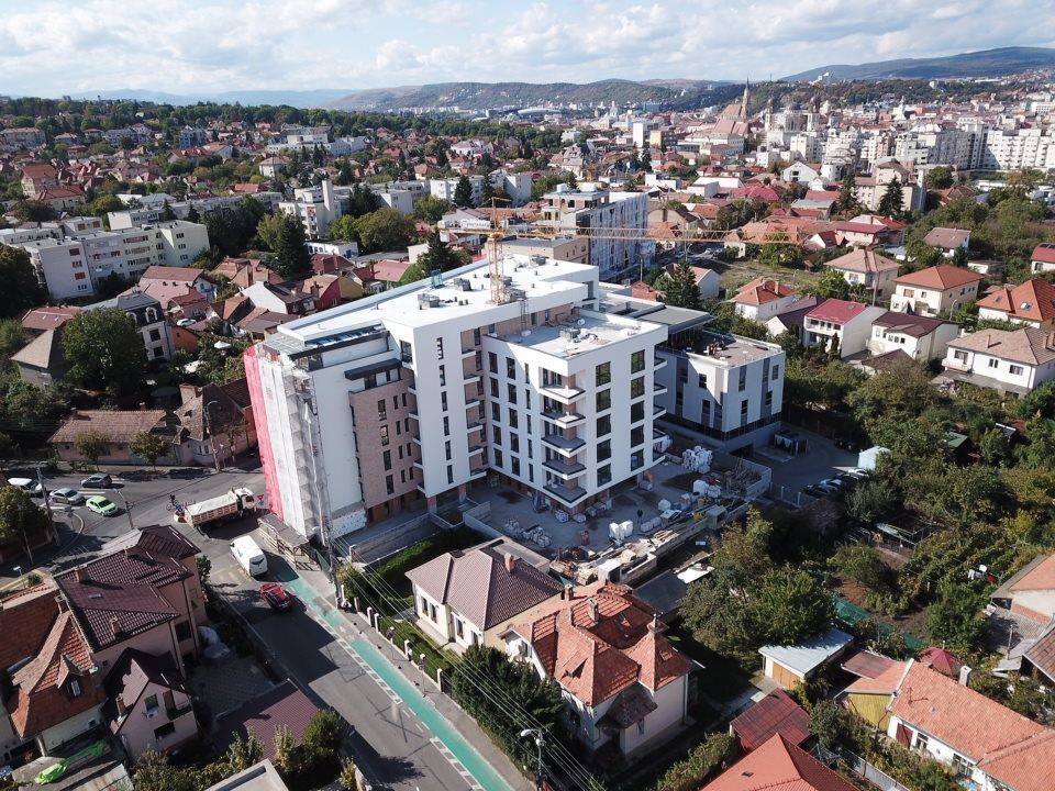 Compania de consultanță imobiliară ValorEasy consemnează că 7.579 unități individuale au fost vândute în județ, în primele 9 luni din acest an, conform datelor Agenției Naționale de Cadastru și Publicitate Imobiliară (ANCPI).