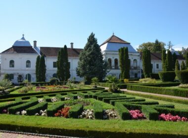 Tribunalul Judeţean Sălaj a anulat contractul de vânzare-cumpărare a Castelului Wesselenyi din Jibou prin hotărârea sa în primă instanţă.