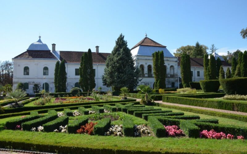 Tribunalul Judeţean Sălaj a anulat contractul de vânzare-cumpărare a Castelului Wesselenyi din Jibou prin hotărârea sa în primă instanţă.