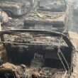 15 mașini de epocă au ars complet: hala din Tetarom care a luat foc adăpostea și un service în care proprietarul recondiționa.