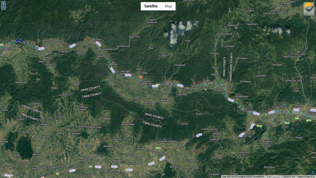 În ultimele două decenii, CFR Infrastructură s-a concentrat pe reconstruirea coridorului principal Curtici - Constanța (fost IV, actual Rin - Dunăre), de 850 km.