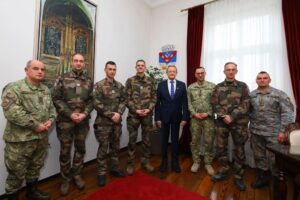 Am primit vizita delegației franceze din partea grupului de luptă NATO de la Cincu. 