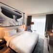 Cei care încă nu și-au luat cazare au la dispoziție mai multe hoteluri, disponibile pe site-ul fiecărui eveniment - Massif, Neversea și Untold. Massif va avea loc în Poiana Brașov, între 3 și 5 martie, Neversea – la Constanța, între 6 și 9 iulie, iar Untold – la Cluj-Napoca, între 3 și 6 august.