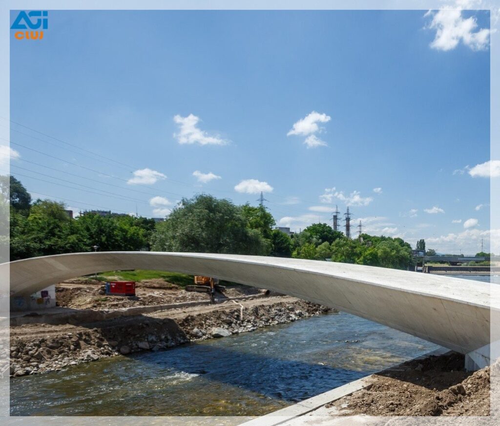 Antrepriza Construcții și Instalații (ACI) și producătorul Holcim România au dezvăluit felul în care a luat ființă noul pod din Cluj-Napoca.