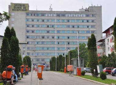 Skyline Engineering se va ocupa de lucrările de reabilitare a instalațiilor de la Spitalul Clinic de Recuperare (SCR), Spitalul Clinic de Boli Infecțioase și Spitalul Clinic de Pneumoftiziologie Leon Daniello.