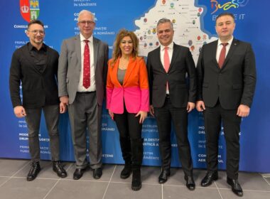 Directorii generali ai aeroporturilor din România s-au întâlnit într-o ședință de lucru organizată la Aeroportul Internațional Brașov-Ghimbav (AIBG).