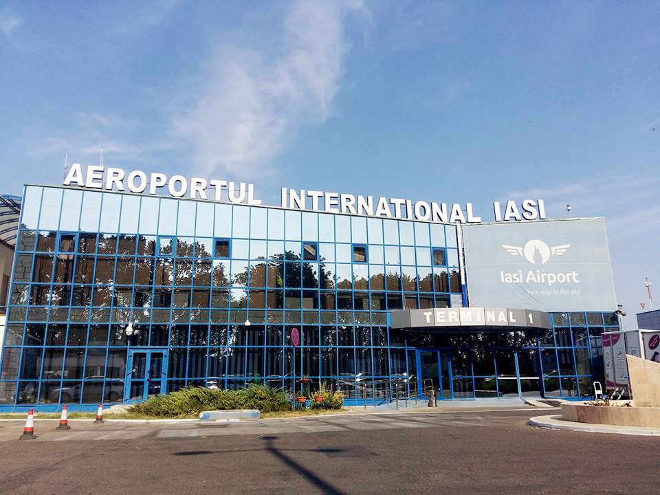 Romeo Vatră, directorul Aeroportului Internațional Iași (AII), susține că există cerere mare pentru zborurile la Timișoara și Cluj-Napoca,