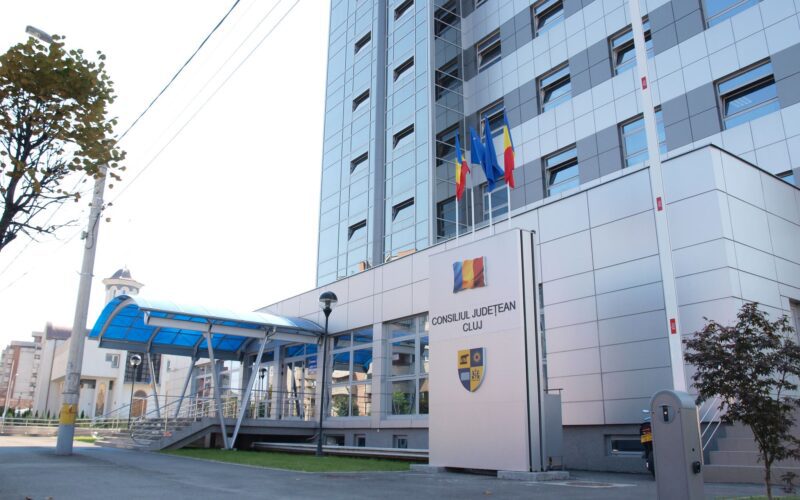 Administrația județeană din Cluj a operaționalizat o funcție nouă în aplicația Ghișeul Unic: cea de notificare a cetățenilor cu privire la o anumită zonă de interes vizată.