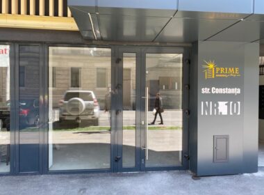 RE/MAX și Kiwi Finance au efectuat mai multe studii, care surprind atât o radiografie a pieței imobiliare din 2022, cât și previziuni pentru acest an.