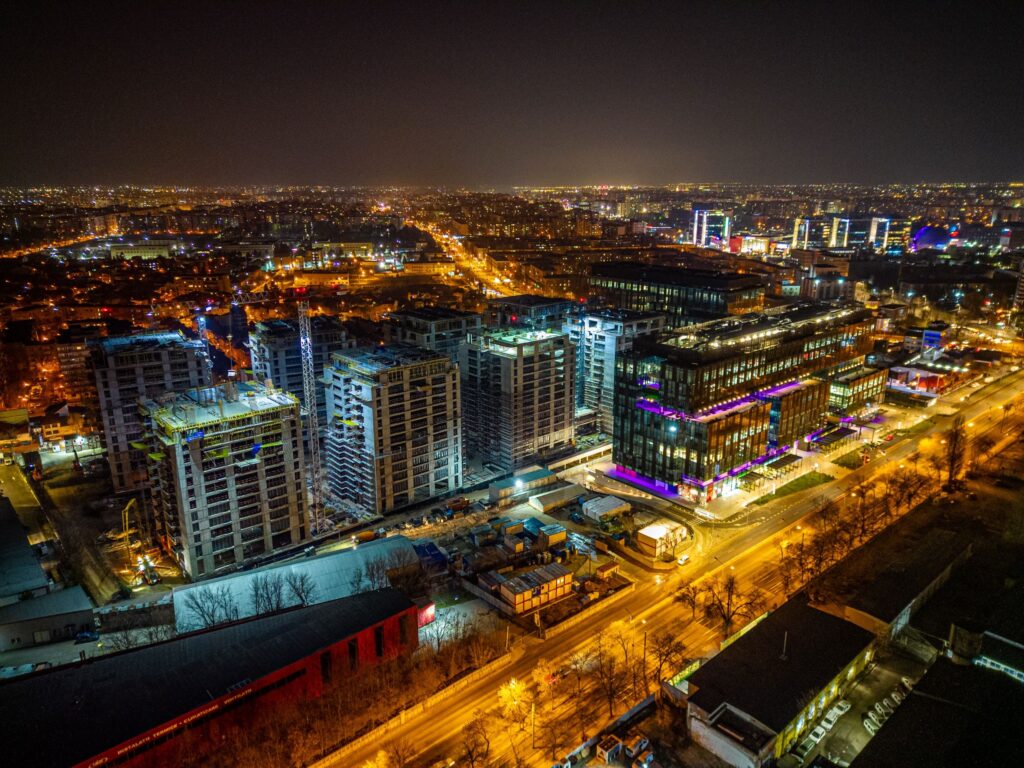Dezvoltatorul imobiliar One United Properties (OUP) contractează o finanțare de 20 milioane euro de la Banca Transilvania (BT) Cluj, pentru finalizarea lucrărilor la partea rezidențială a ansamblului One Cotroceni Park (OCP). 