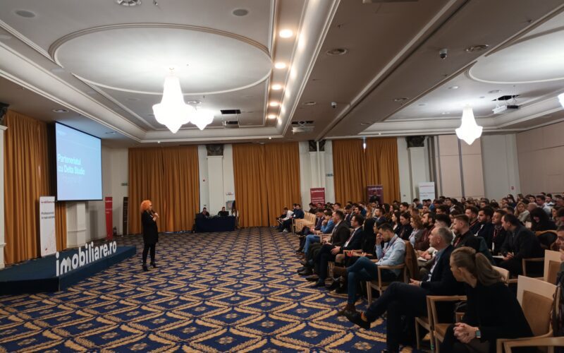 Profesionalizarea agenților, evitarea dezvoltatorilor dubioși, reducerea muncii la negru au fost principalele puncte de reper pentru 350 de specialiști prezenți la întâlnirea anuală Imobiliare HUB Cluj-Napoca. 