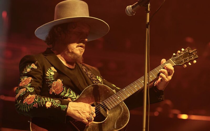 Zucchero va concerta la Cluj-Napoca, în 27 iunie, de la 20:00, la BTarena. Clujenii vor putea asculta piesele consacrate ale artistului italian („Senza una donna”,  „Il volo” sau  „Diamante”), dar și melodii de pe cel mai recent album. În 2021, a lansat o piesă, în colaborare cu Sting, intitulată "September".