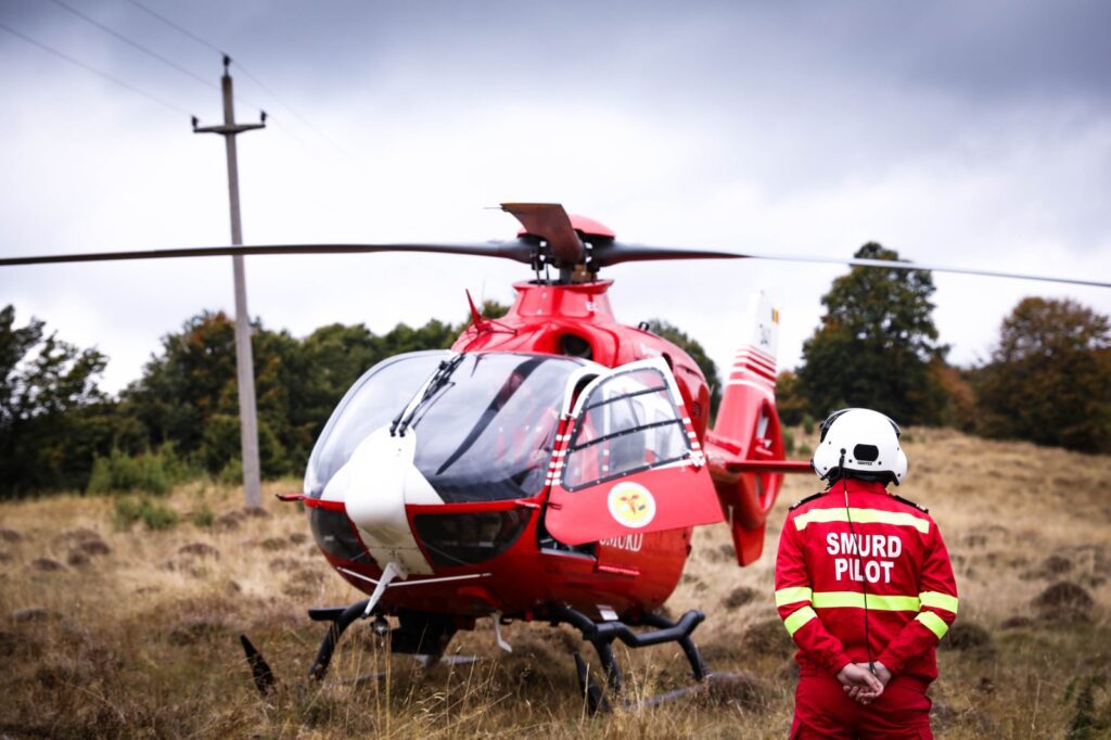 Dintre acestea, 94 de misiuni ale USACN au constat în intervenții SMURD, personalul aeronavigant al unităţii acționând pentru acordarea asistenței medicale de urgență şi transferarea de urgență a pacienților critici.