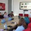 “Studenții Agro Consulting Club (ACC) au avut oportunitatea de a se întâlni și de a discuta cu reprezentanții companiei John Deere, IPSO Agricultură, de la care au reușit să “fure” informații importante pentru proiectul din acest an.