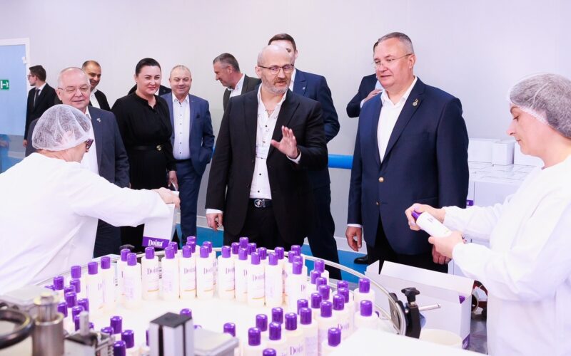 Producătorul de cosmetice Farmec va investi 40 milioane euro în fabrica de la Dezmir, pentru care vrea să acceseze un ajutor de stat.