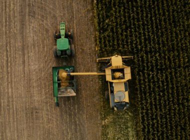 Corteva Agriscience a lansat raportul de sustenabilitate și ESG pentru 2022, oferind o actualizare a angajamentelor luate de companie legate de abordarea unora dintre cele mai urgente provocări de mediu, economice și sociale actuale.
