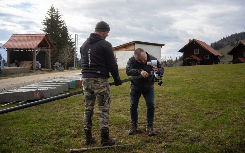 Administratorul Via Transilvania, Asociația Tășuleasa Social (ATS), a încheiat un parteneriat cu organizația Meteo.BN pentru instalarea unei rețele de stații.