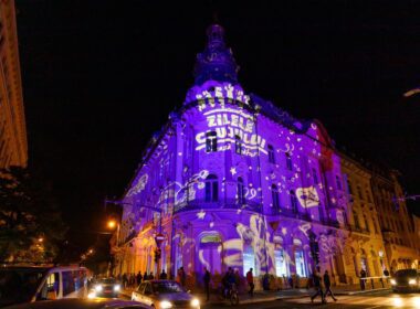 Zilele Clujului încep în 18 mai cu o seară dedicată teatrului, avându-l pe scenă pe Florin Piersic și ulterior pe actorii Teatrului Național într-un spectacol concert scris de Ada Milea, după „O scrisoare pierdută", de I. L Caragiale. 