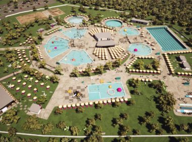 Un complex modern, capabil să primească 2.000 de vizitatori simultan, cu toate facilitățile pentru o zi de relaxare, este oferta pe care ștrandul Venus din stațiunea 1 Mai (județul Bihor) o pregătește turiștilor din România.